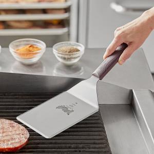 Mercer Culinary M18290 Hell's Handle® High Heat 6" x 5" Heavy-Duty Square Edge Turner