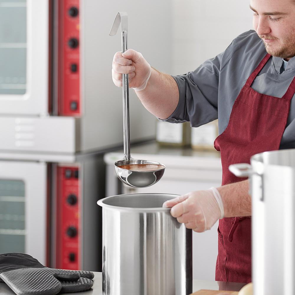 Choice 16 oz. One-Piece Stainless Steel Ladle