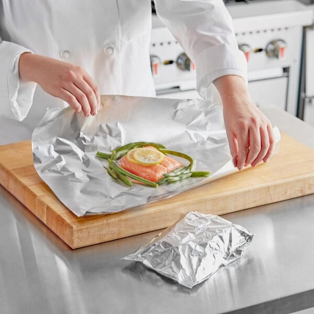 Choice 18" x 500' Food Service Heavy-Duty Aluminum Foil Roll for all your needs!