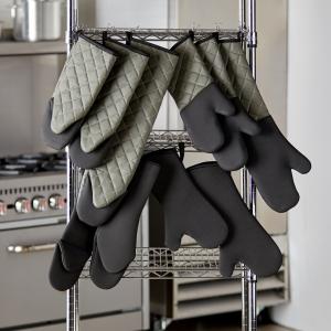 Vigor SafeMitt 17" Neoprene Oven Mitt