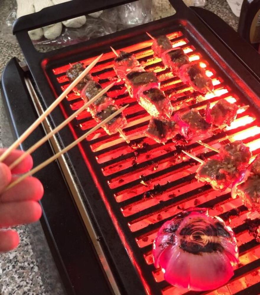 Royal Paper R806 6" Eco-Friendly Round Bamboo Skewer - 100/Pack