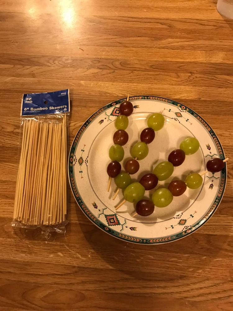Royal Paper R806 6" Eco-Friendly Round Bamboo Skewer - 100/Pack