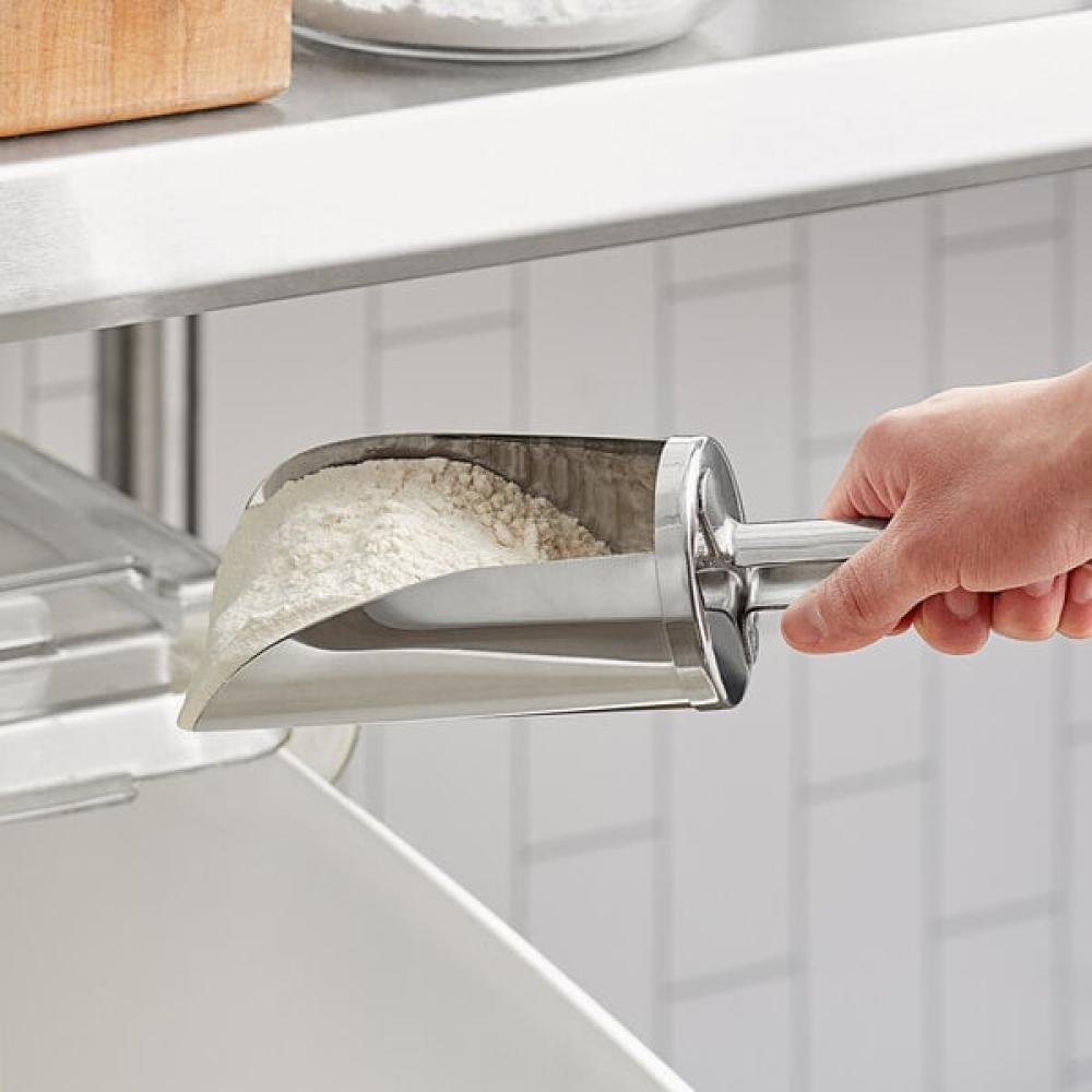 16 oz. Stainless Steel Flour / Breading Scoop