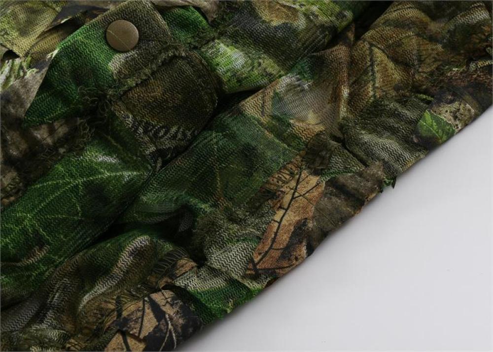Mossy Oak Leafy Camouflage Suit in 3D