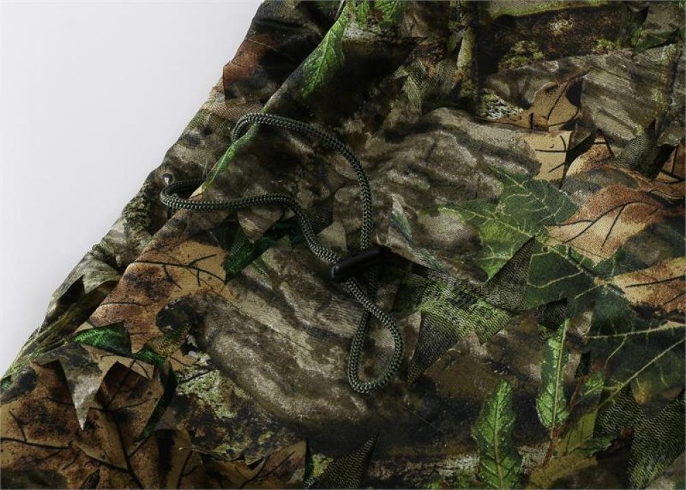 Mossy Oak Leafy Camouflage Suit in 3D