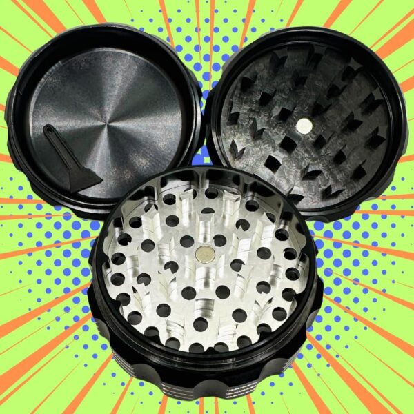 3 Inch herb grinder / 3 layer spice grinder - portable size allows for you to easily grind your herbs at home or on the go. Black Grinder is Aluminum Alloy (Black, 3 Inches) (NO Screen Catcher) - Image 3