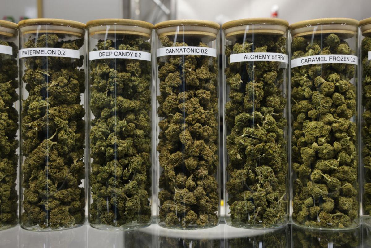 Why Are New England Cannabis Dispensaries Advertising 7/10 Deals?