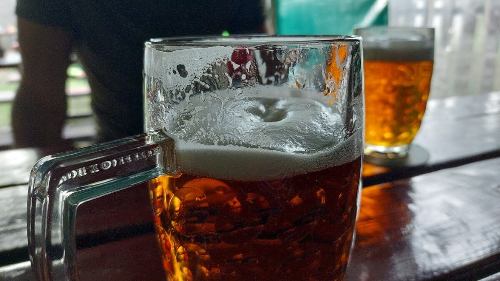 Young Czechs Continue To Turn Away From Cigarettes, Alcohol, Cannabis – Brno Daily