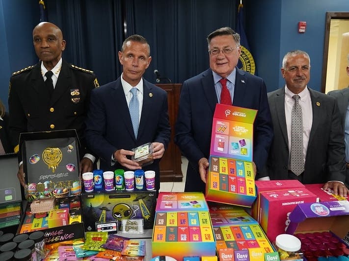 26 Out Of 44 Unregulated LI Businesses Caught With Cannabis: Pols