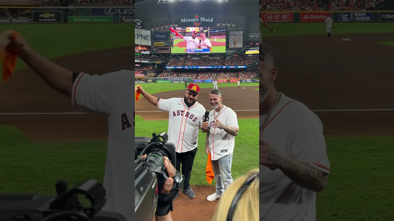 Paul Wall Mo Amer Lets Play Ball!! @getmoneytv  #astros  🎥@dwillgetitdone