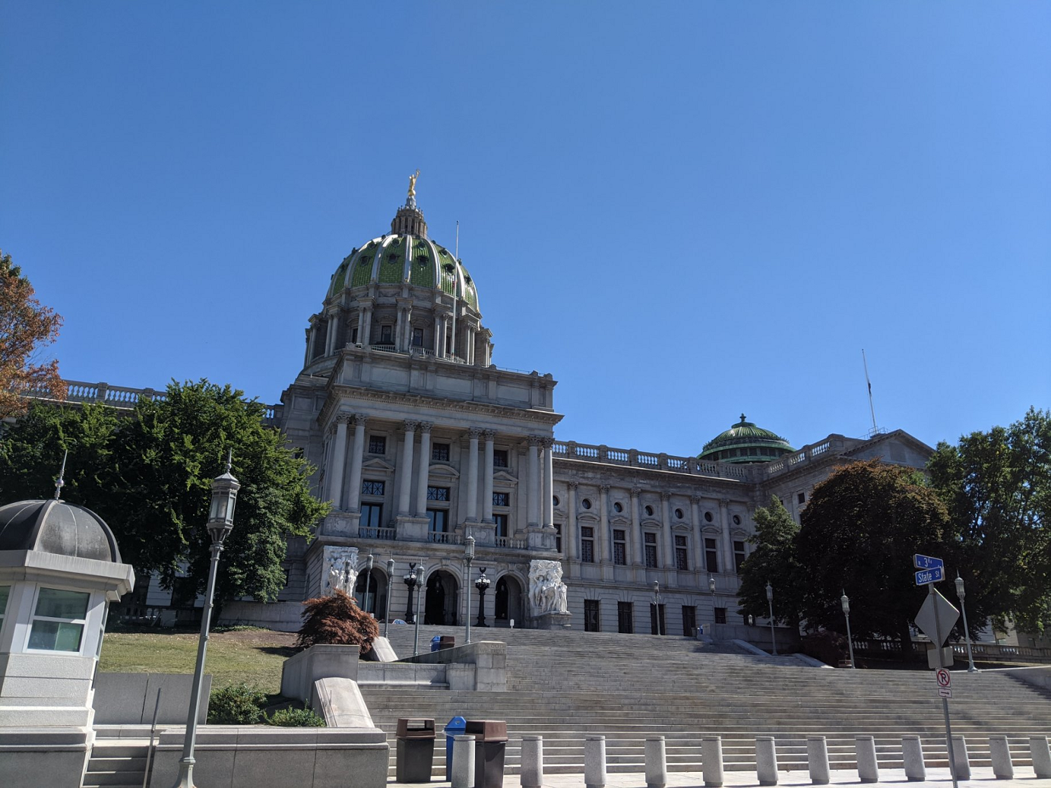 One Question In PA Cannabis Debate: Should Big Businesses Have A Leg Up?