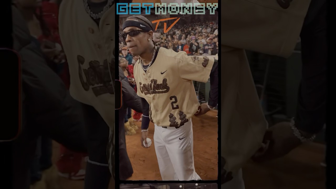 Paul Wall Coach’s in the Cactus Jack Celebrity softball game!  #paulwall #travisscott #cactusjack