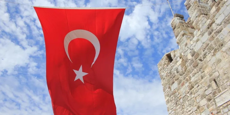 Landmark Turkish Bill Legalises Low THC Cannabis Sales in Pharmacies