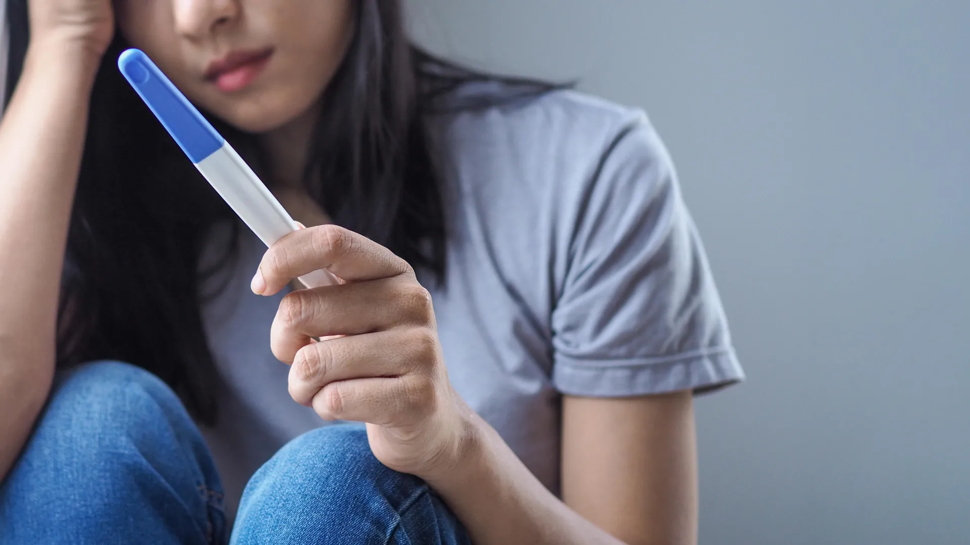Unwanted pregnancies surge with alcohol—but not with cannabis, study finds