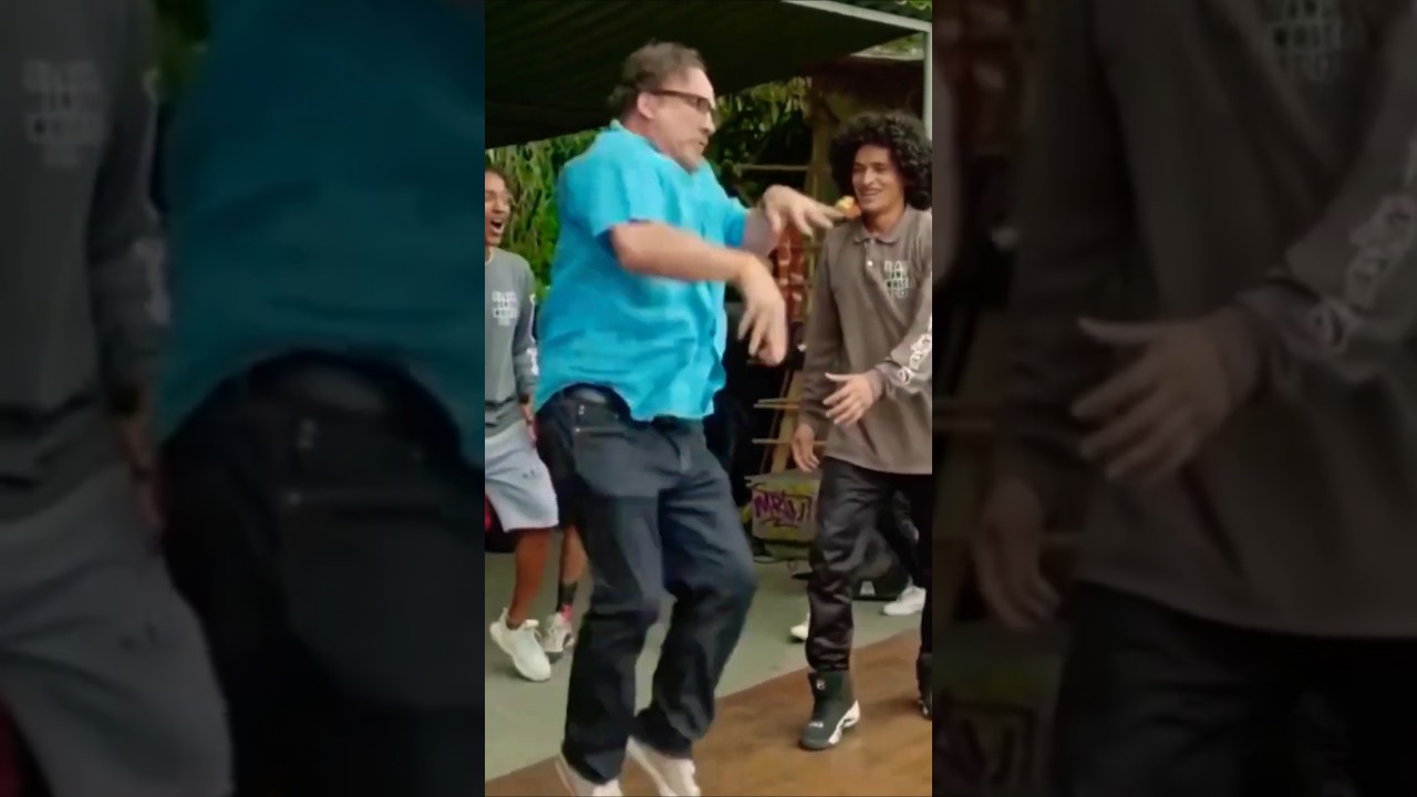 🕺"Puttin' on the Ritz" According To Jim Belushi #comedy #dancevideo  #growingbelushi #dance