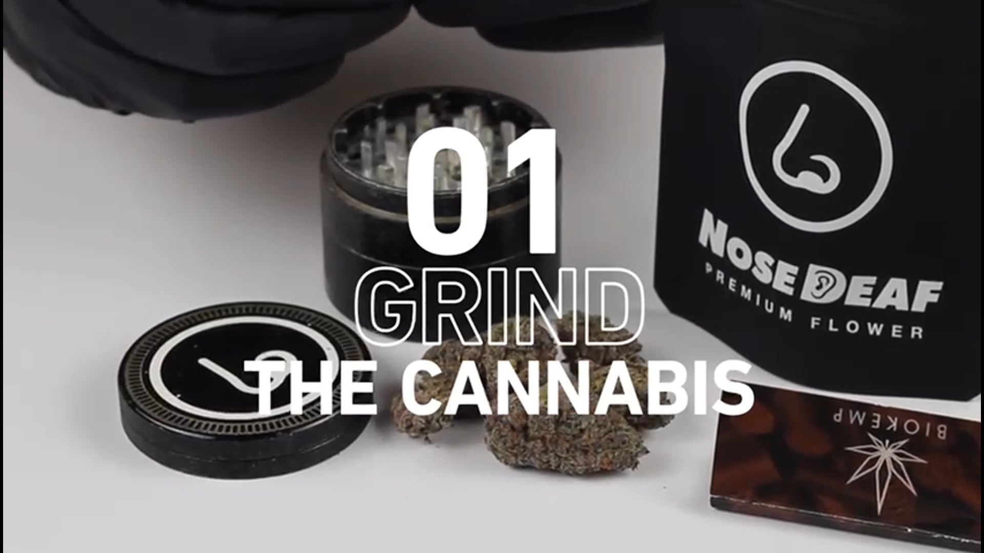 How to roll a joint for beginners ?