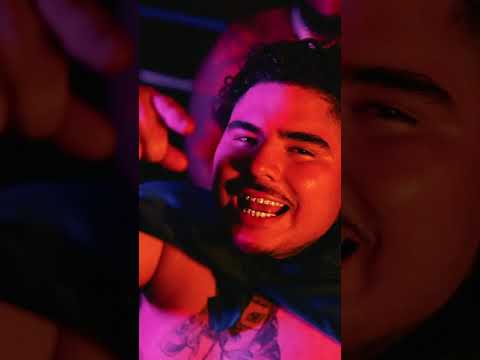 "How he roll his tongue like that it? It so unique" #thatmexicanot #oppor2 #lonestarluchador