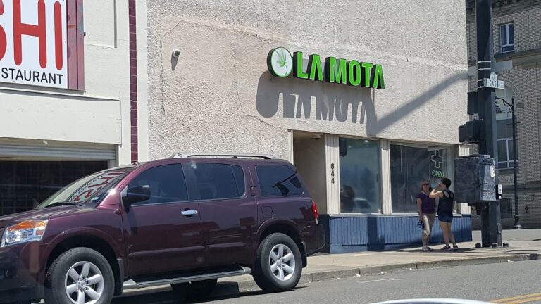 La Mota Roseburg Cass Ave 768x432