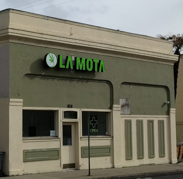 La Mota Medford Riverside Ave 768x752