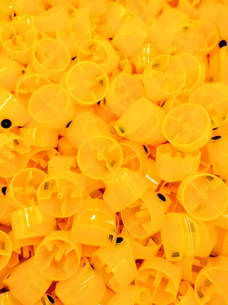 Yellow Universal Banana for Female Cans, 0.7" Thin Clean Lines - Fits MTN, Ironlak, Belton, Montana, Flame and more! (20)