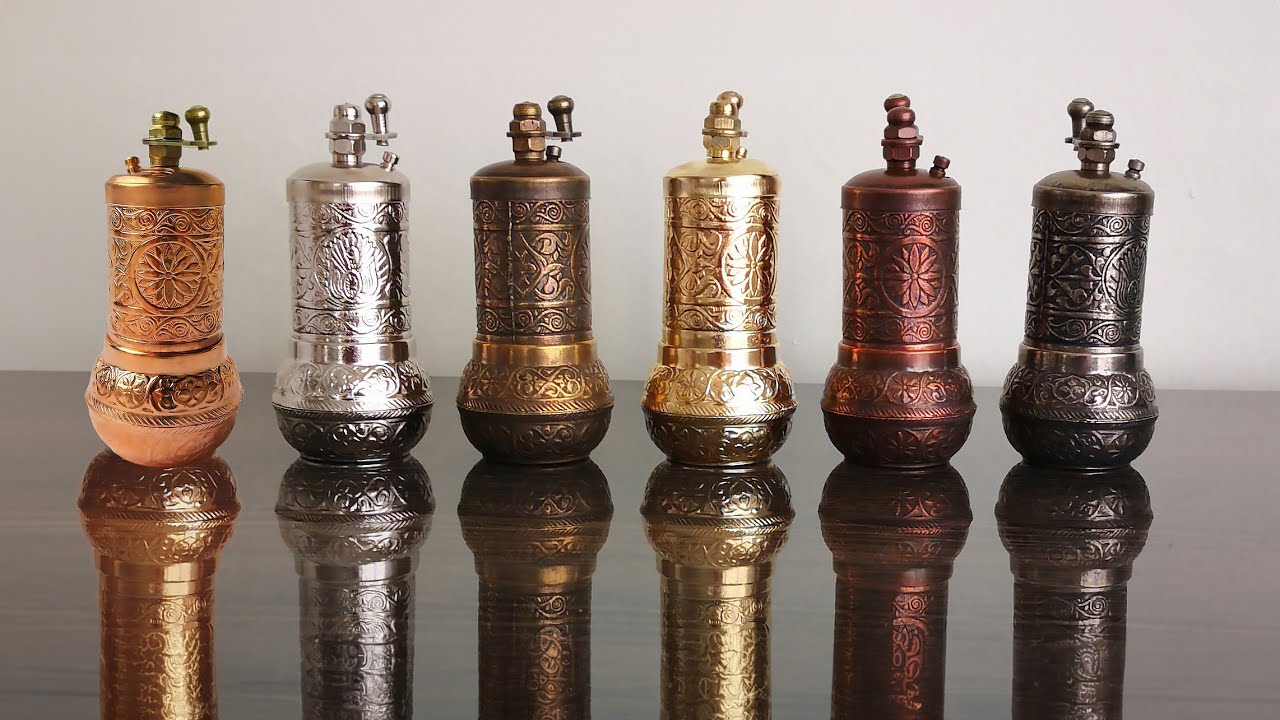 Pepper Grinder - Manual Spice Grinder - Herb Grinder - Pepper Mill - Spice Grinder