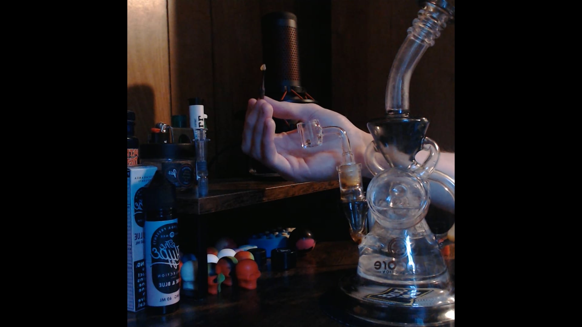 Fat Dab of Hydrocarbon Hash from Paul's Boutique!