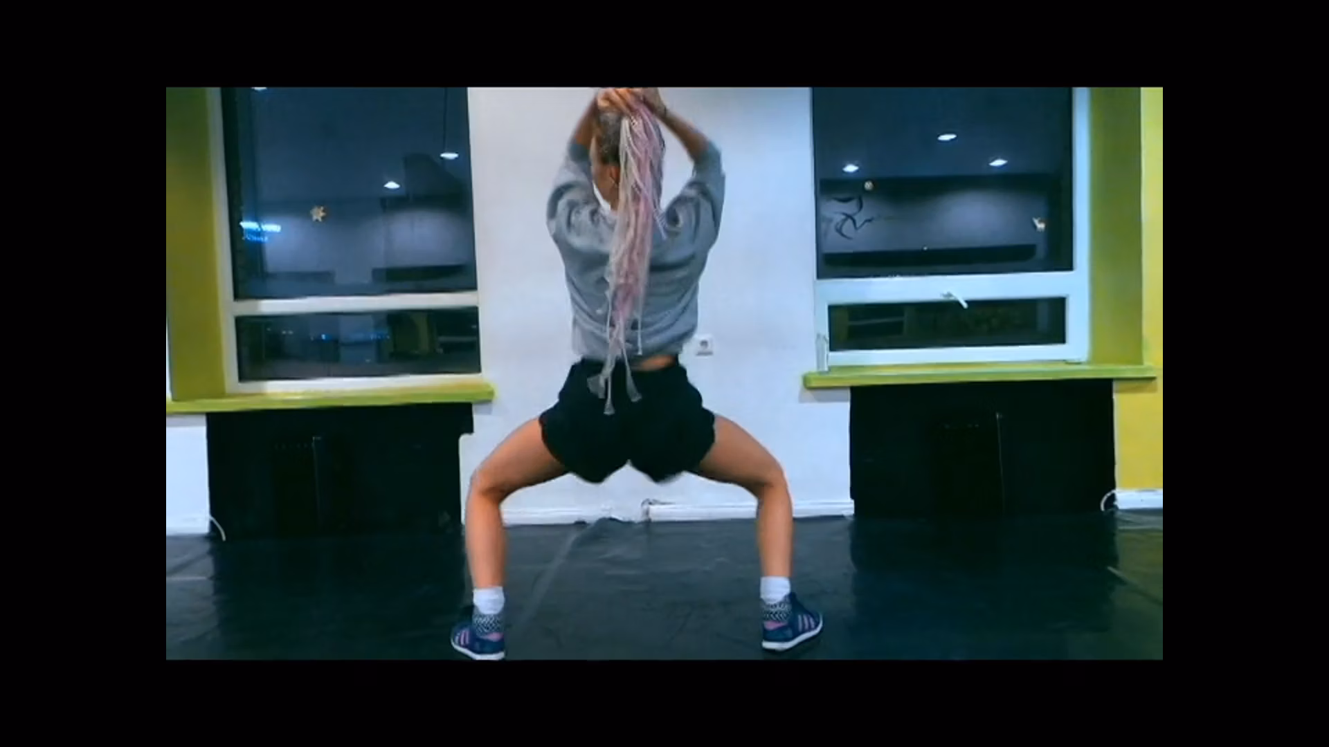 TWERK