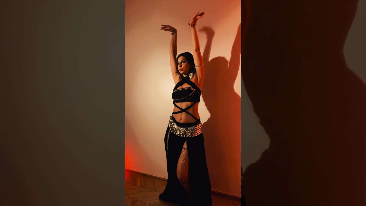 Bring the magic of bellydance to your event✨ Email for bookings🤩