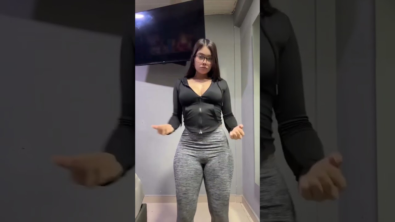 Espero les guste 🍑            #streamer #viralvideo #arigameplays #juanguarnizo #fyp