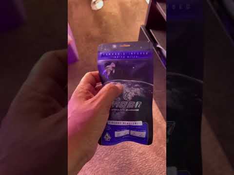 🍭MOON MEDICAL CANNABIS EDIBLES UNBOXING 👉🏾BLASTERS🍬