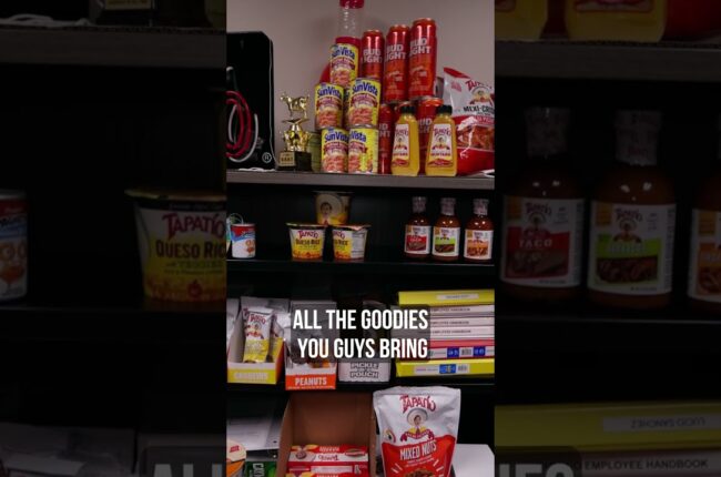 Tapatío Gives Berner a Private Tour 🌶