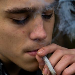 cannabis-smoking-teenager
