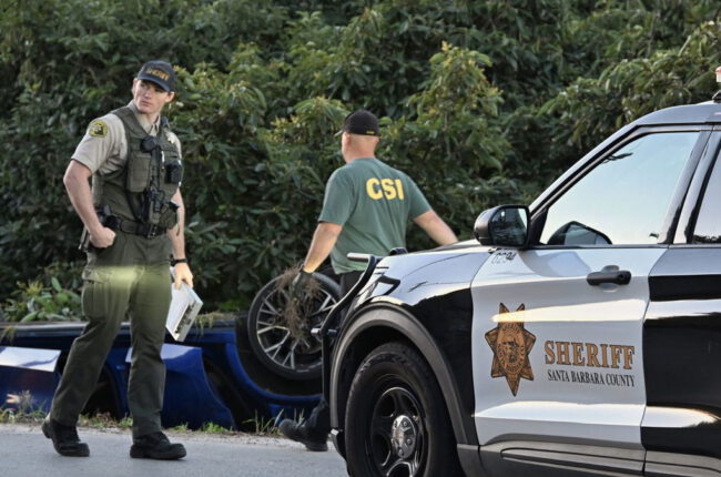 Santa Barbara Sheriff's deputies share suspect information in Carpinteria cannabis burglary
