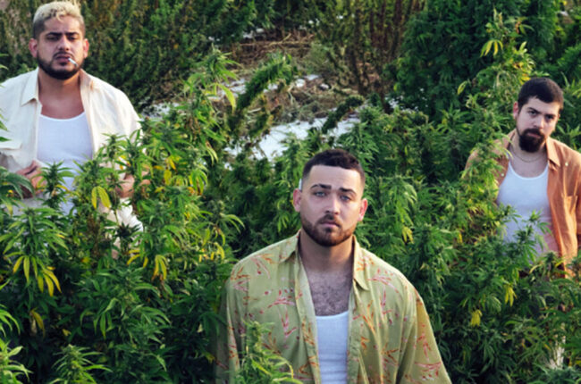 Está Bueno: Watch Los Rivera Destino's High Tune, 'Mis Amigos'