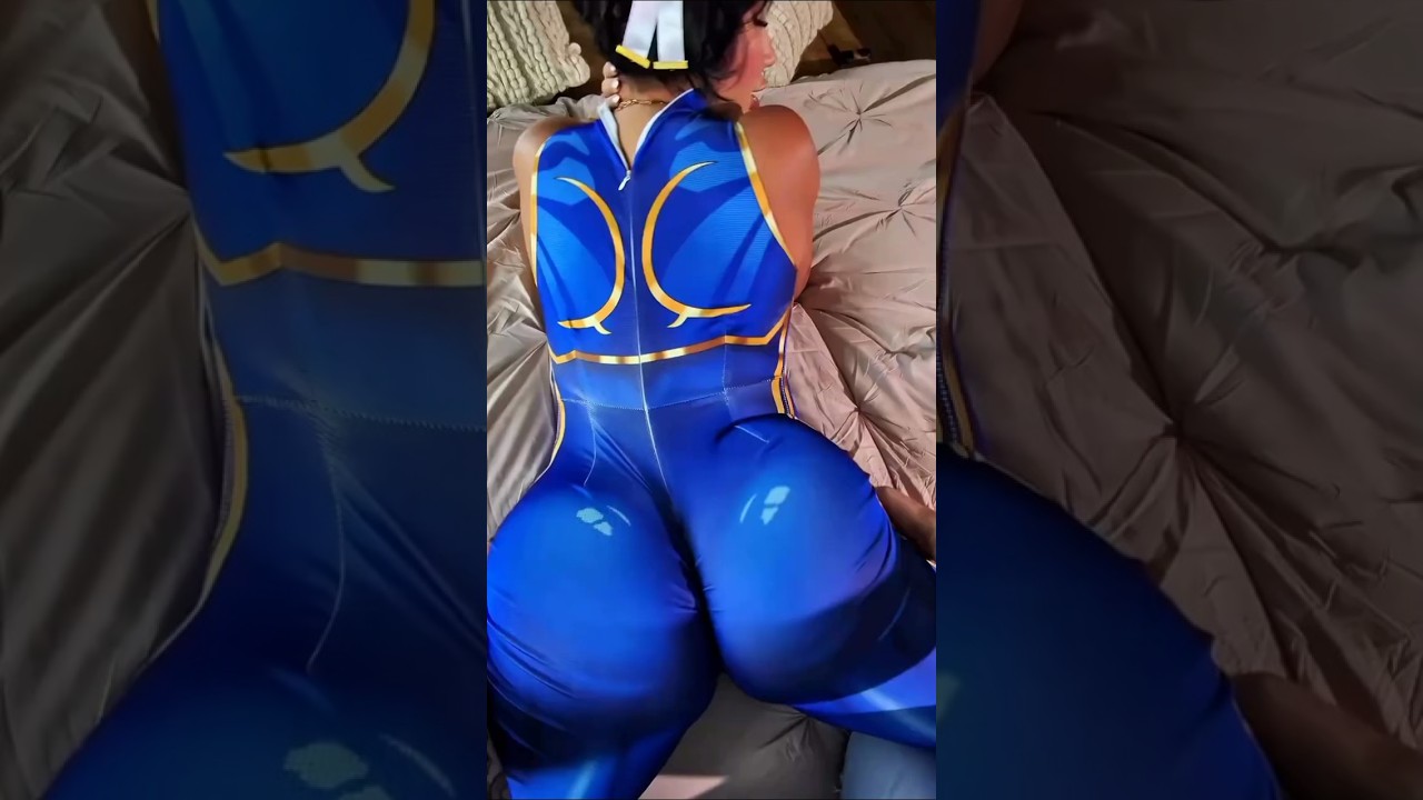 ME or PS5 ? 🤷🏻 #viral #shorts #bigbank #tiktok #hungergamestiktok 9