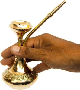 cannabis water pipe
