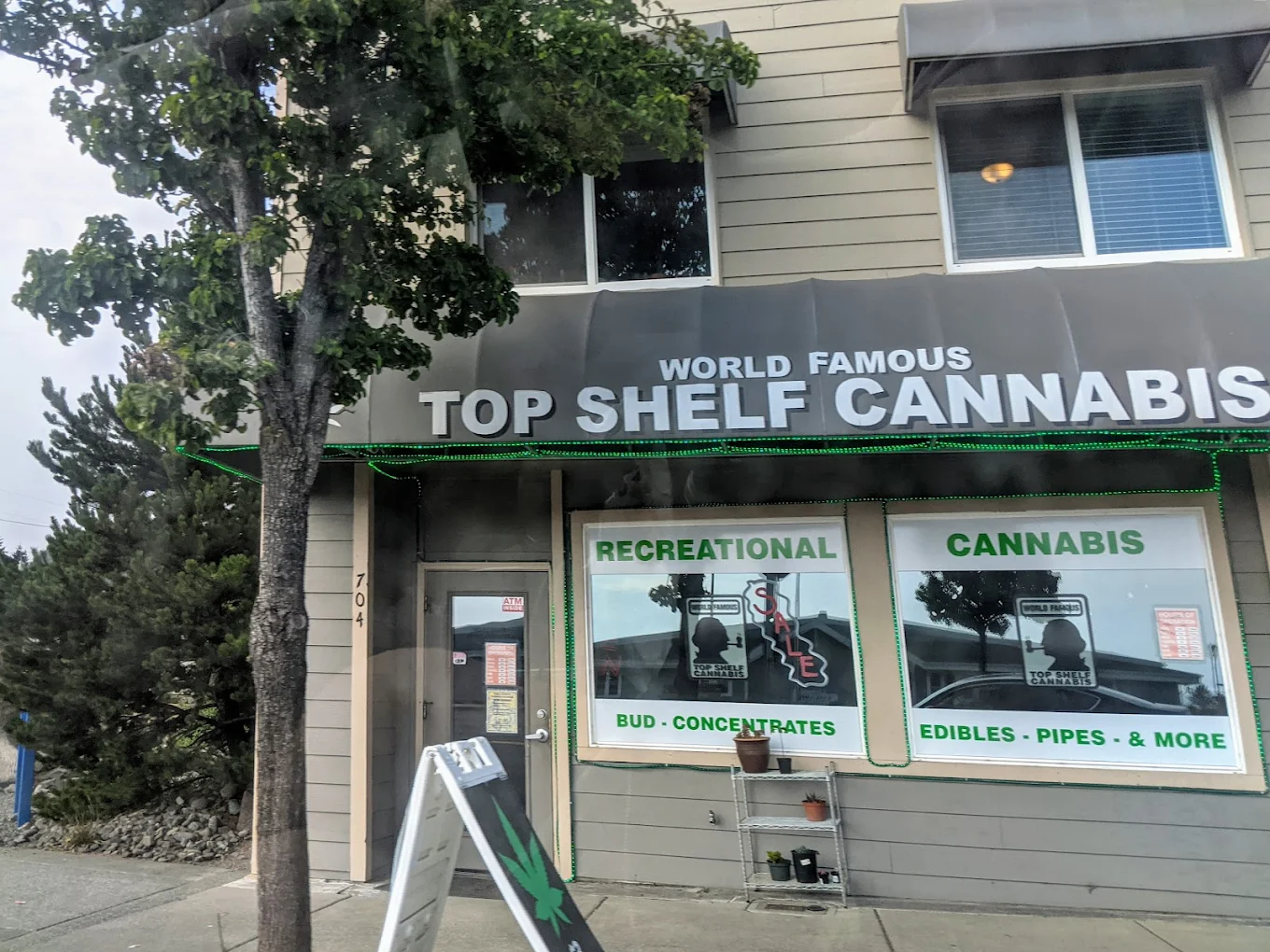 World Famous Top Shelf Cannabis Brookings