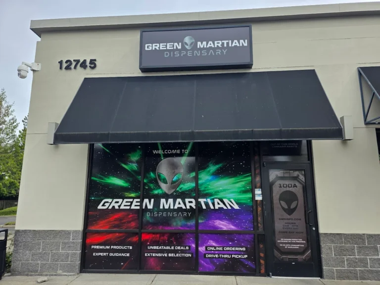 Green Mart Dispensary 768x576