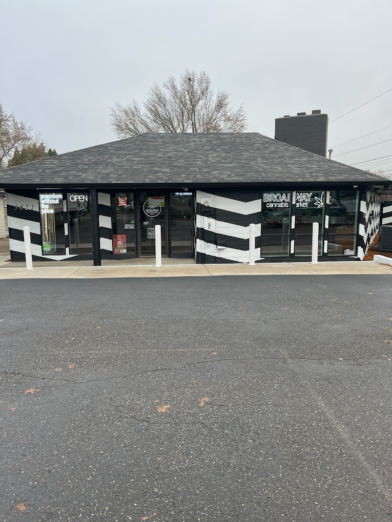 DEFYNE PREMIUM CANNABIS Forest Grove