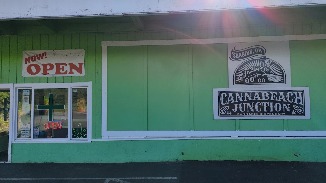 Canna Beach Junction