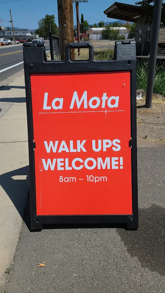 La Mota Medford Main St