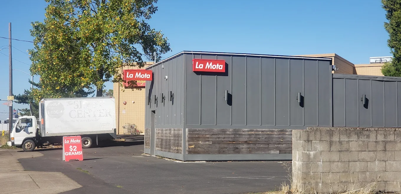 La Mota Lebanon 3
