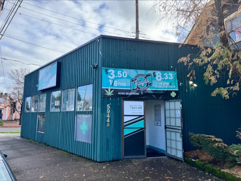 Floyds Fine Cannabis Sandy Blvd 768x576