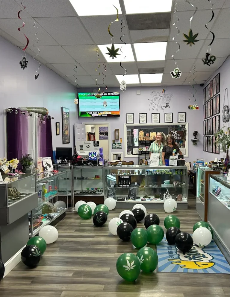 White Atmoss Newburgh Dispensary 768x993