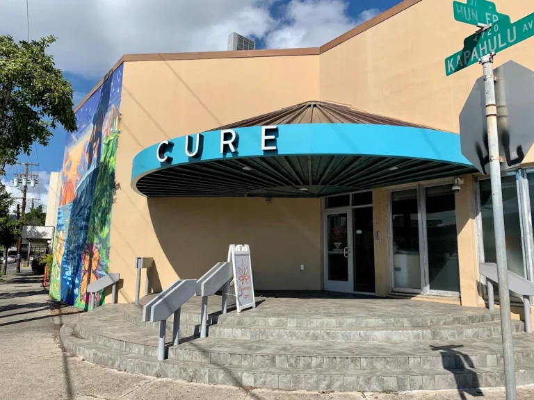 Cure Oahu 768x576