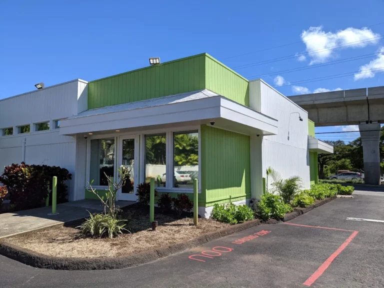 Noa Botanicals Aiea Dispensary 768x576