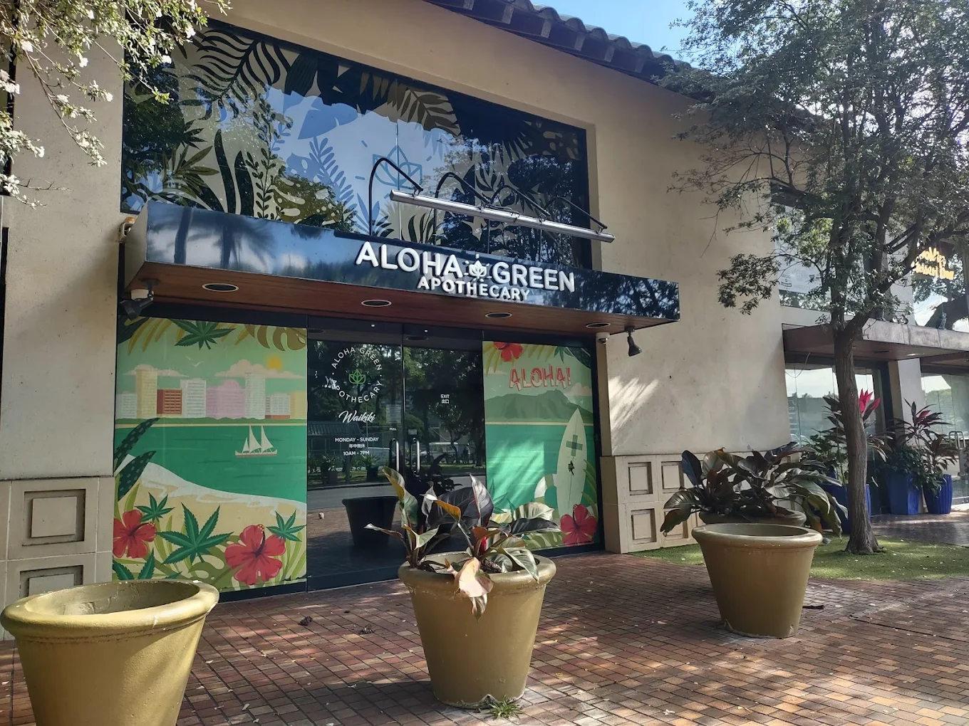 Aloha Green Apothecary Waikiki