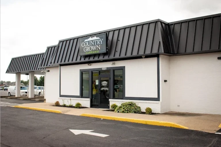 Country Grown Cannabis Dispensary Martinsburg 768x510