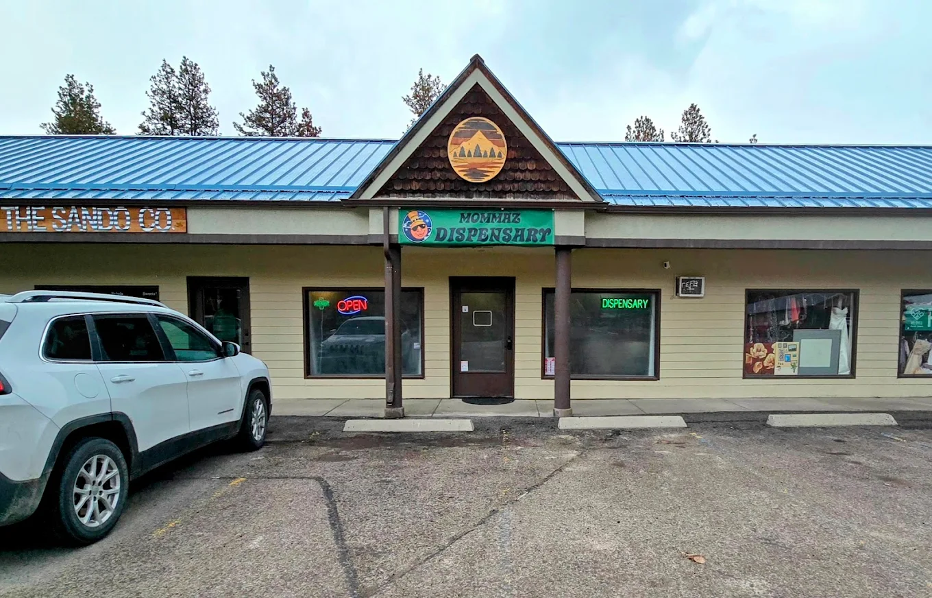 Mommaz Dispensary Bigfork