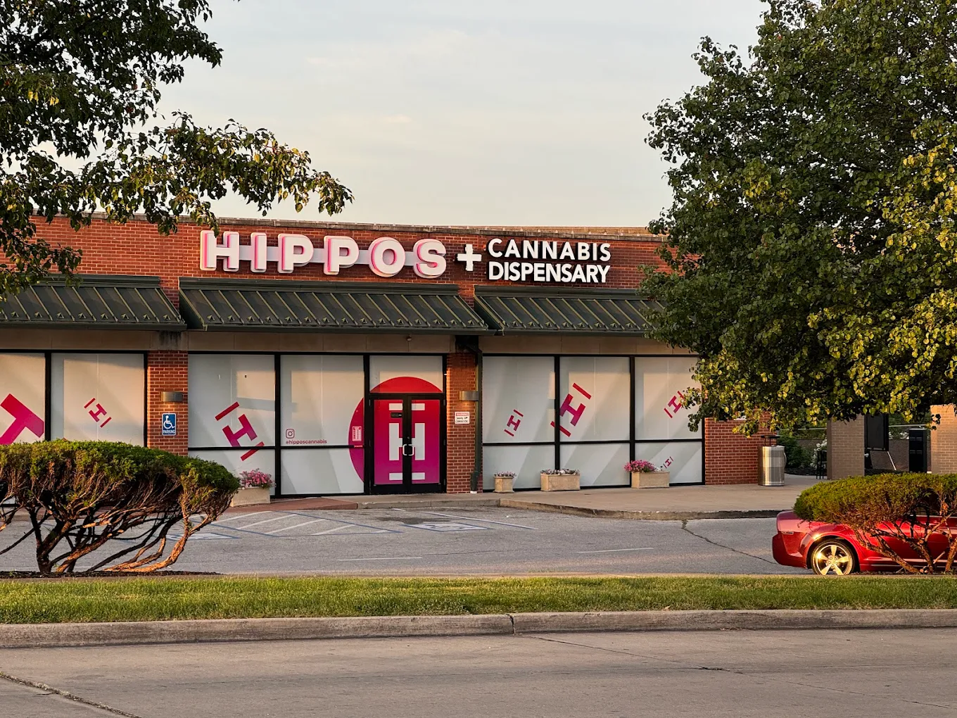 Hippos Weed Dispensary Columbia